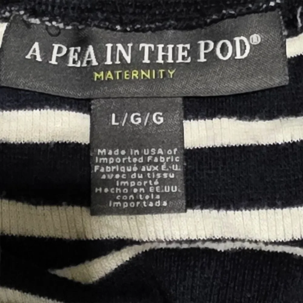 A Pea in the Pod stylish black